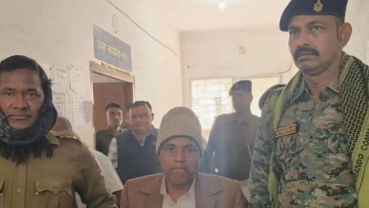 The verdict in Malegaon blast case came after 17 years, all 7 accused including Sadhvi Pragya Thakur were acquitted, BJP said Congress should answer saffron terrorism (23)-8FGKA9PU6T.jpg